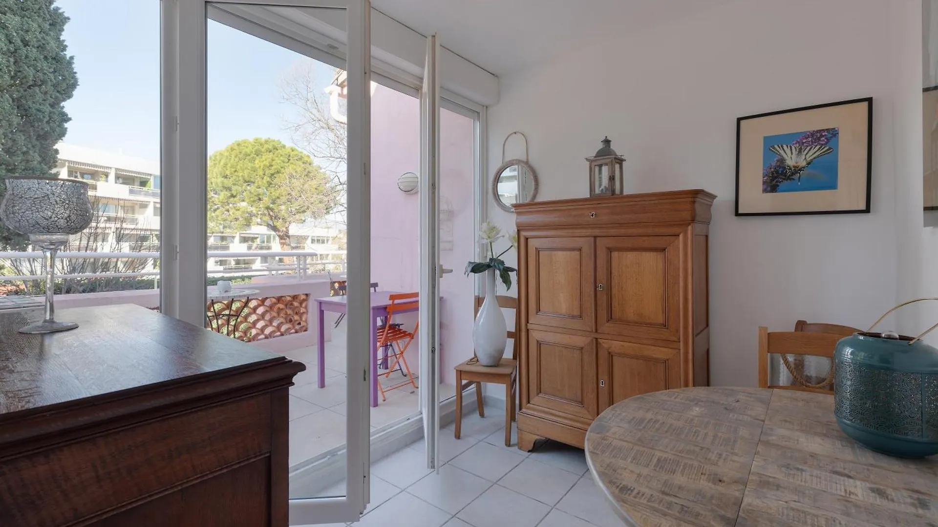 Apartment Villa Anaite Vue Mer Et Montagne, Piscine Privee Antibes